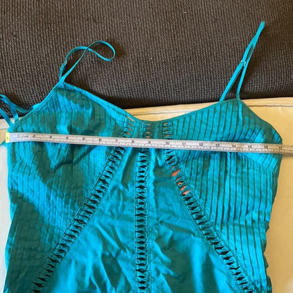 BCBG LINED COTTON PLEATED TOP SZ 10 NWOT - Picture 8 of 10